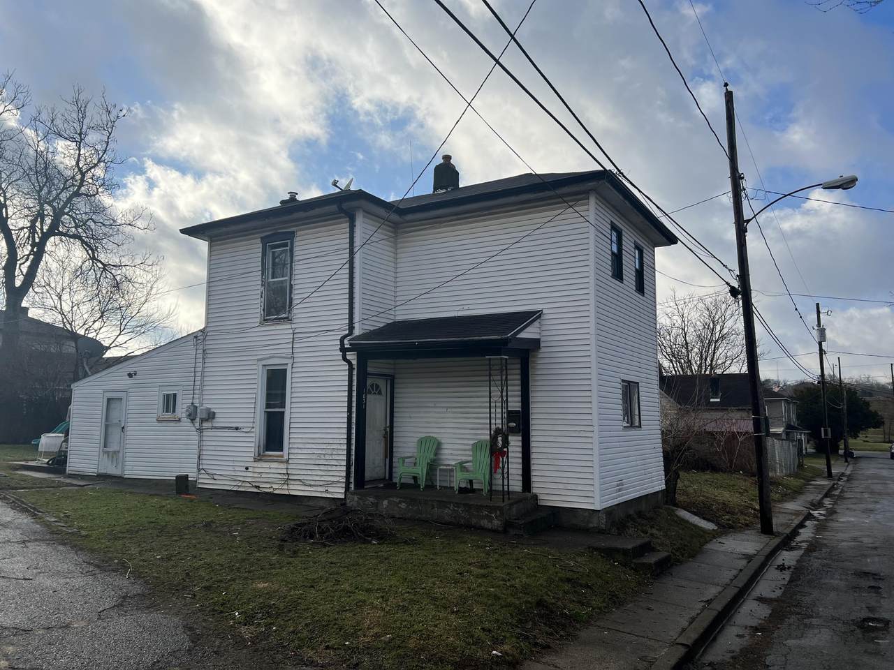 1031 Middle Street - Photo 1