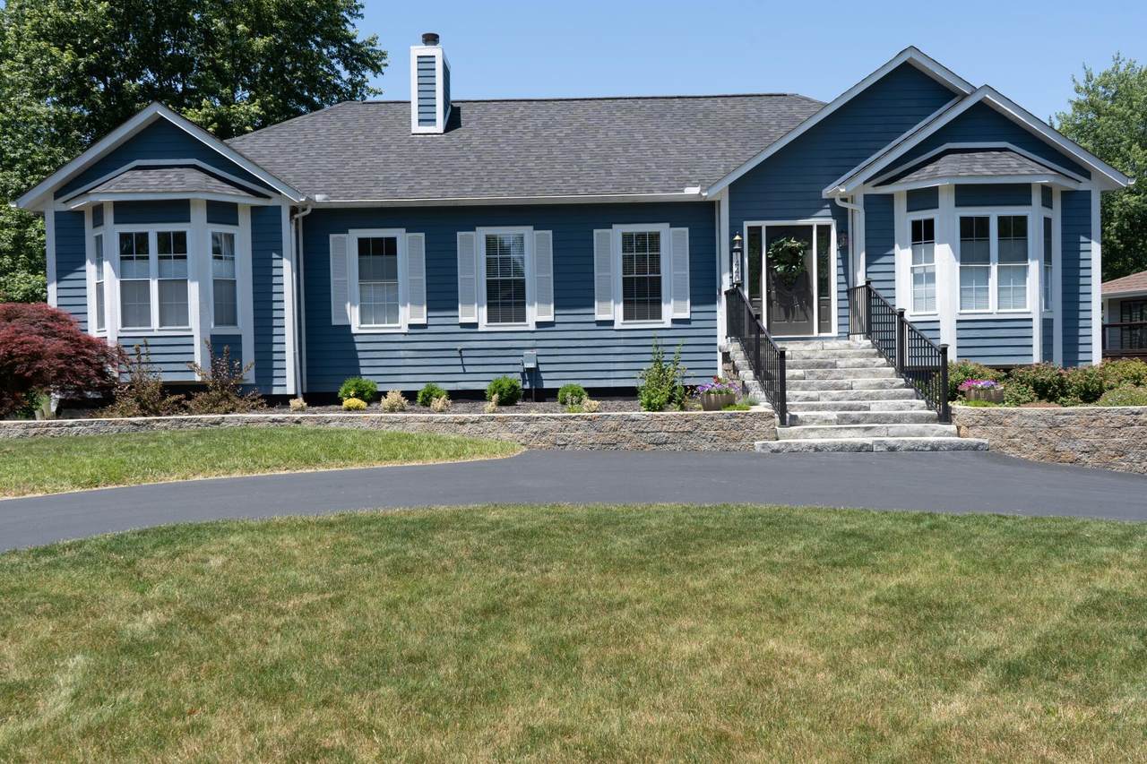 1440 Choctaw Drive - Photo 1