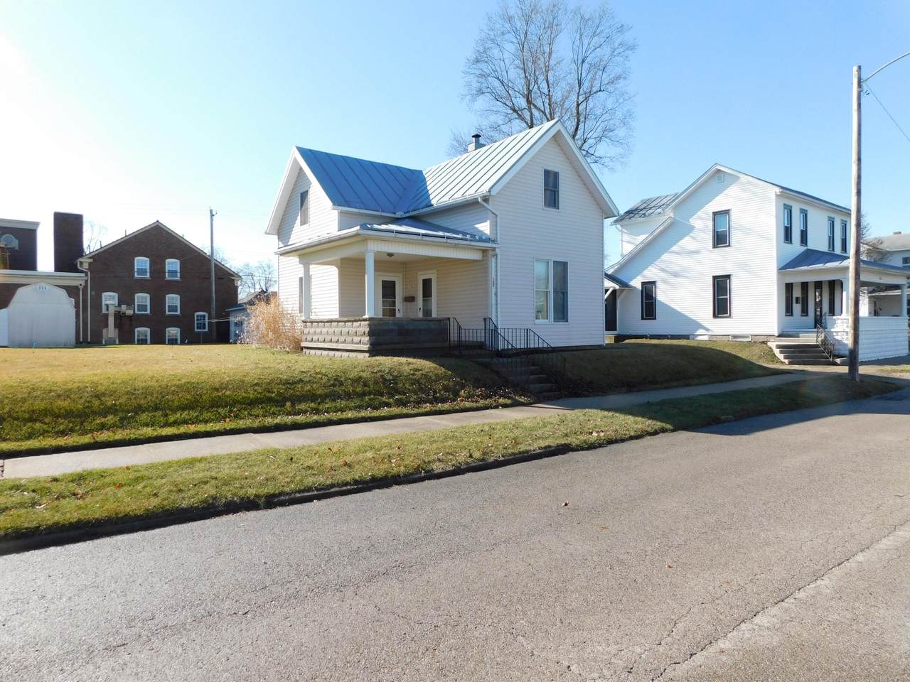 122 Wood Street - Photo 1
