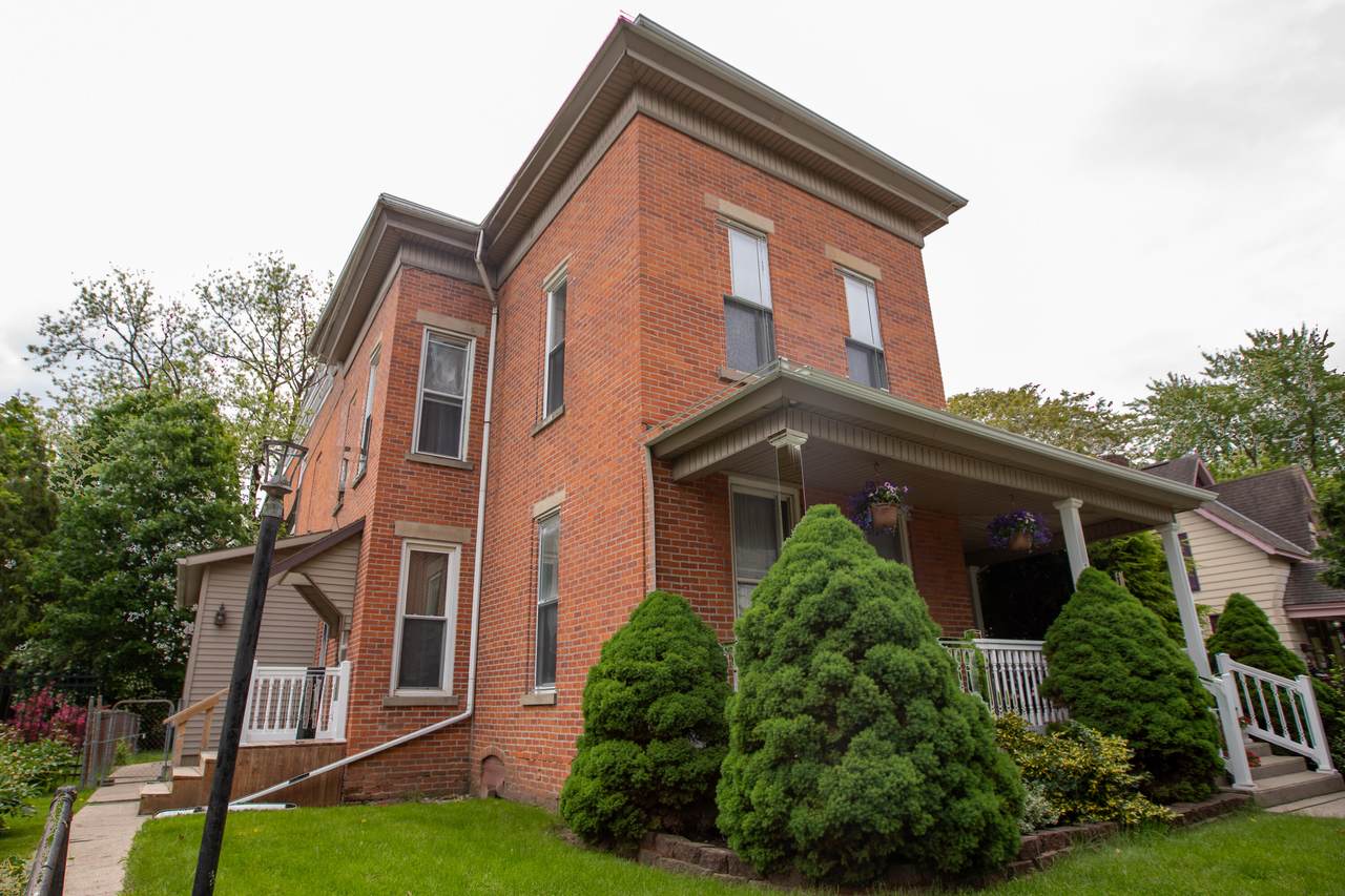 214 Jefferson Street - Photo 1