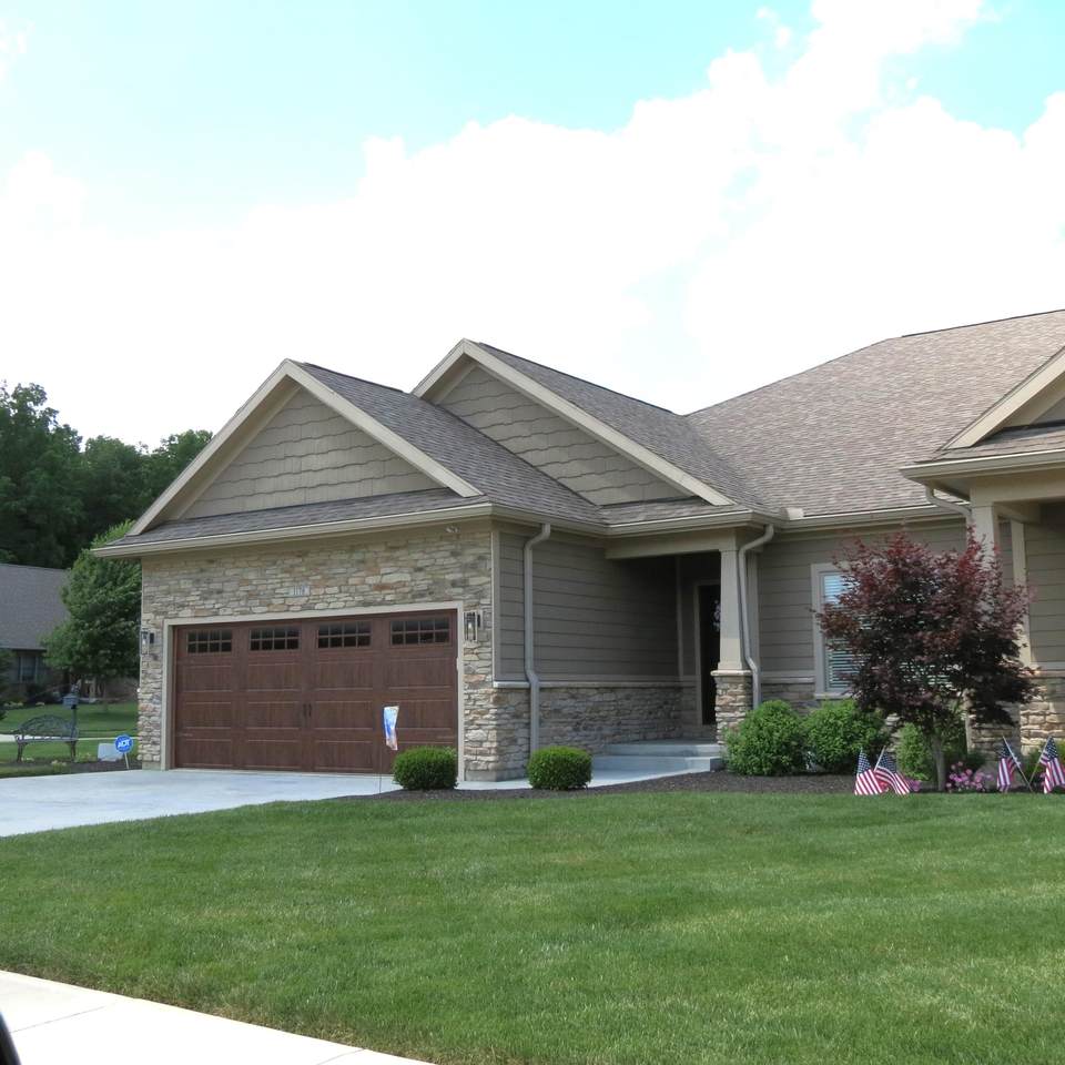 1178 Sherwood Court - Photo 1