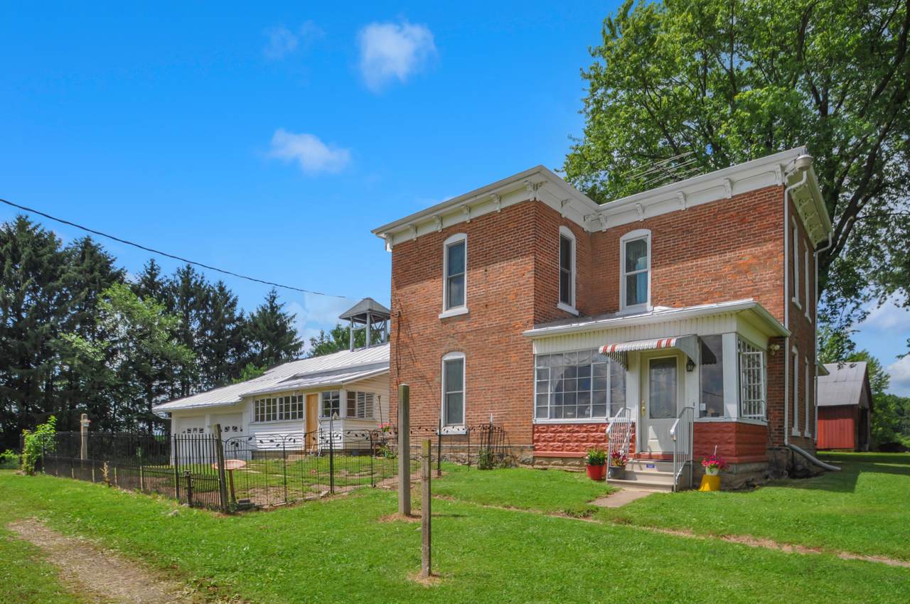 3054 Richmond Palestine Road - Photo 1