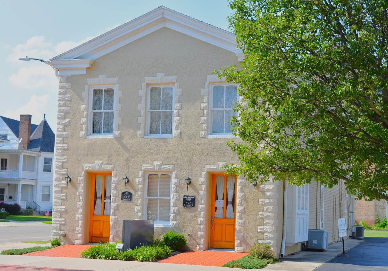 228 Ash Street - Photo 1