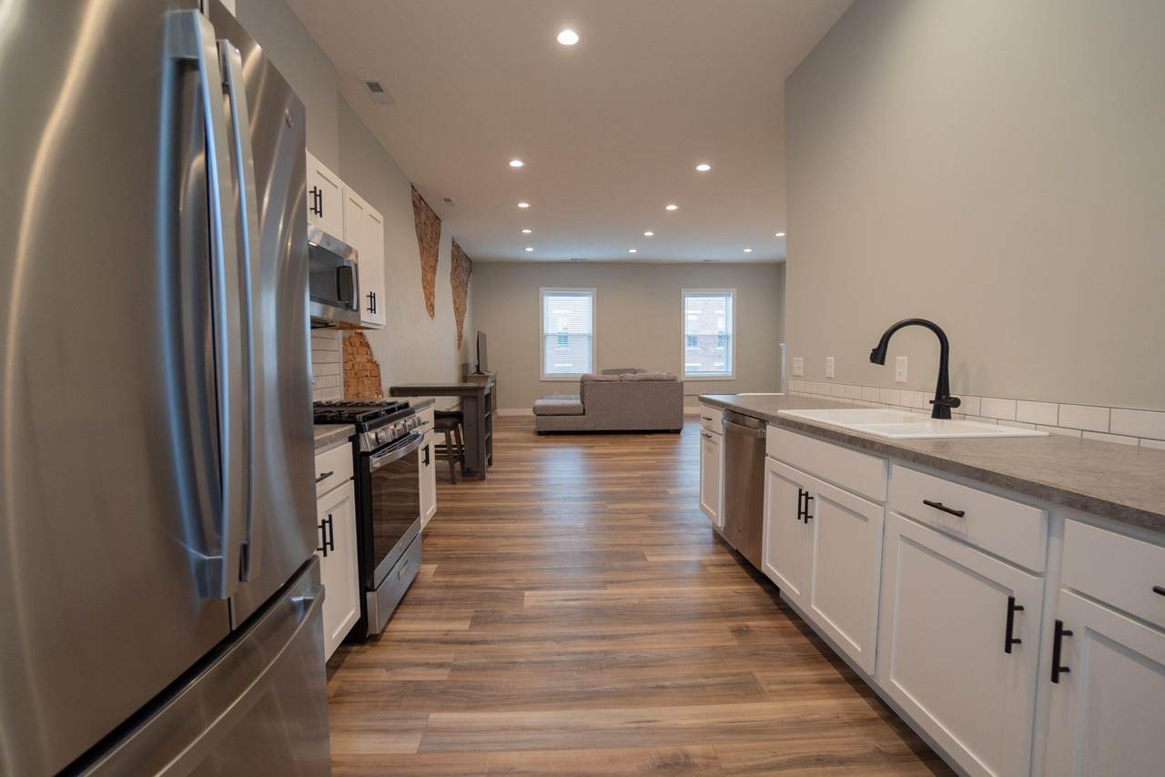 107 Ohio Avenue - Photo 1