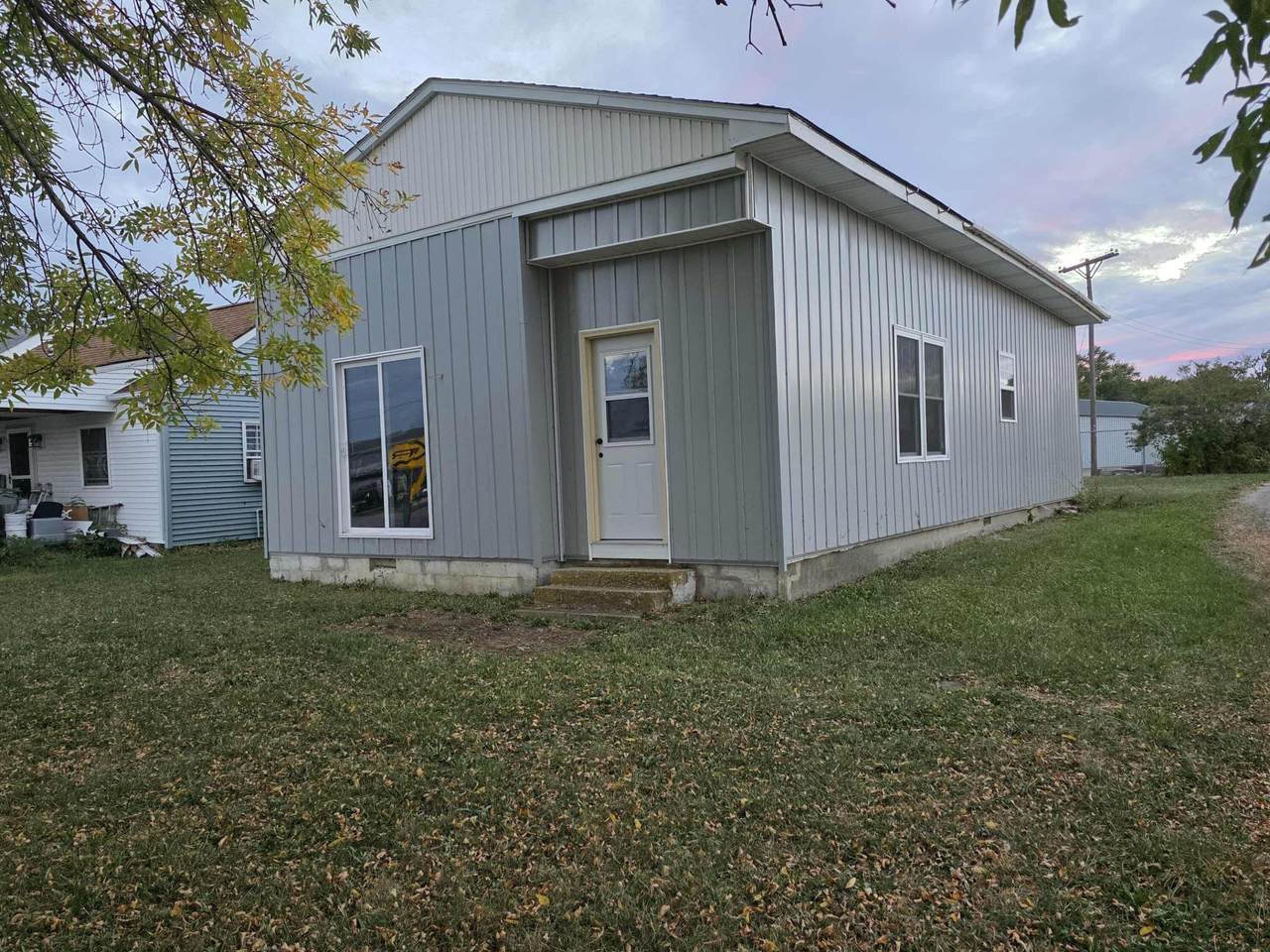 115 Eastway Drive - Photo 1