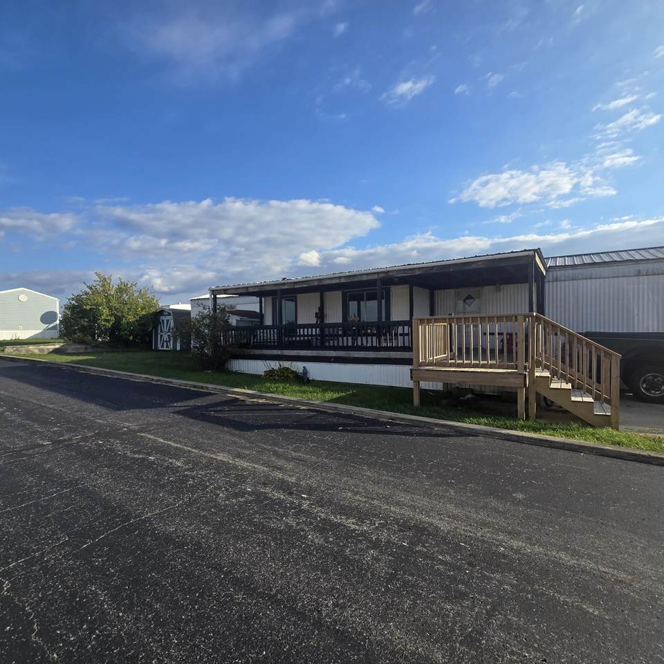 12102 Shannon Drive - Photo 1