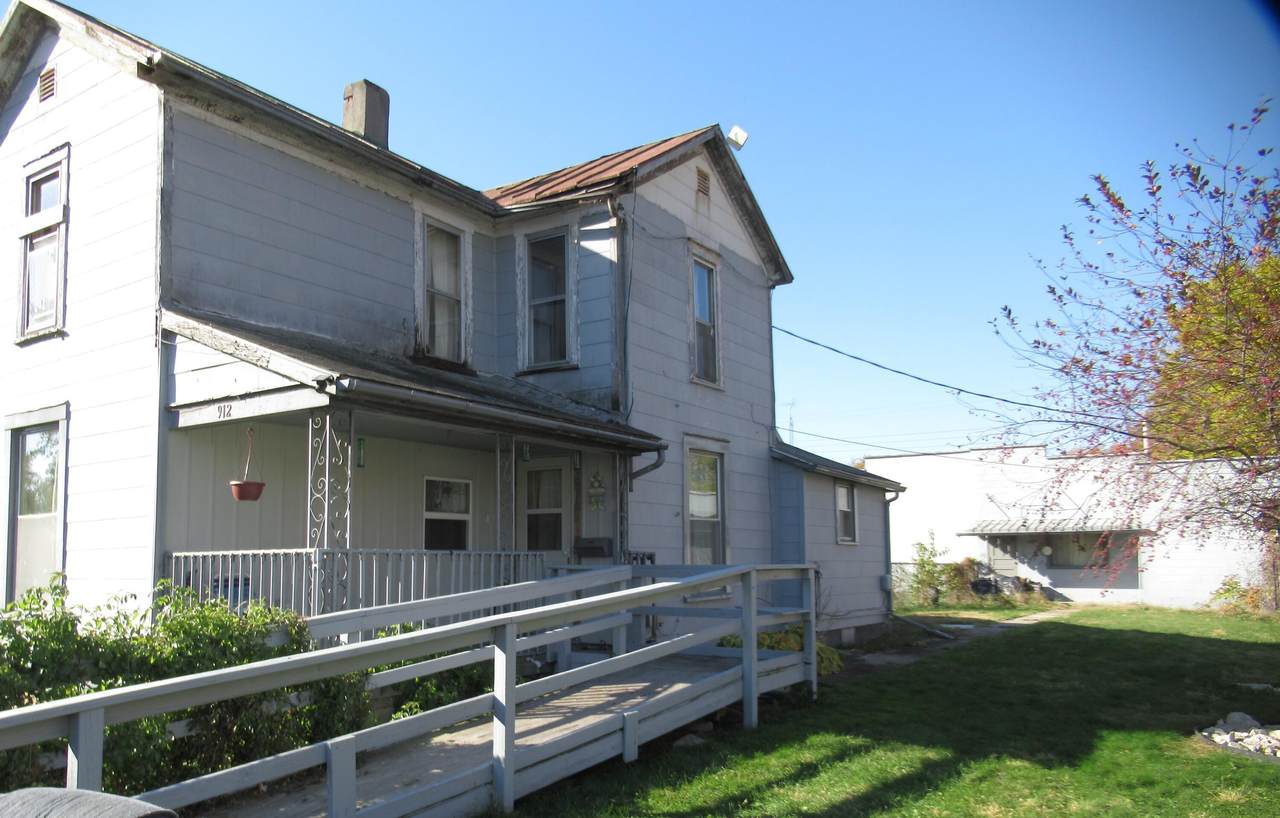 912 Gray Avenue - Photo 1