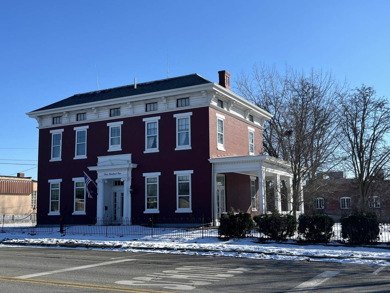 405 Spring Street - Photo 1