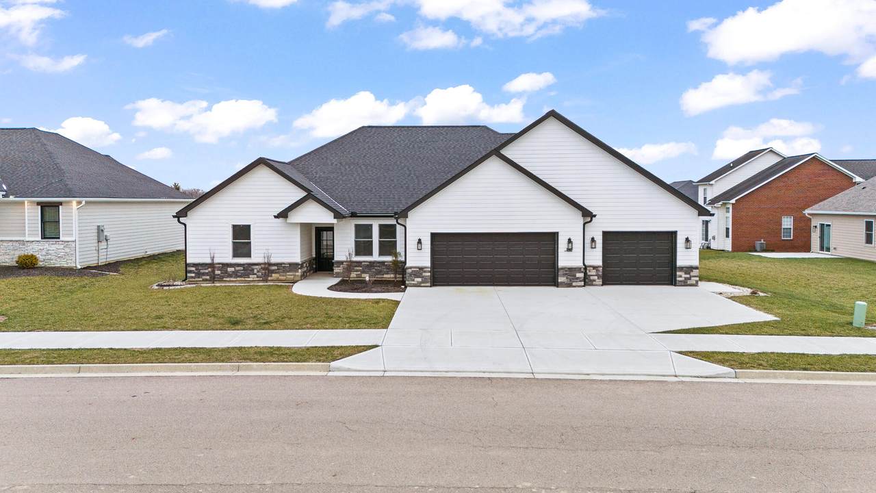 940 Rosenthal Drive - Photo 1
