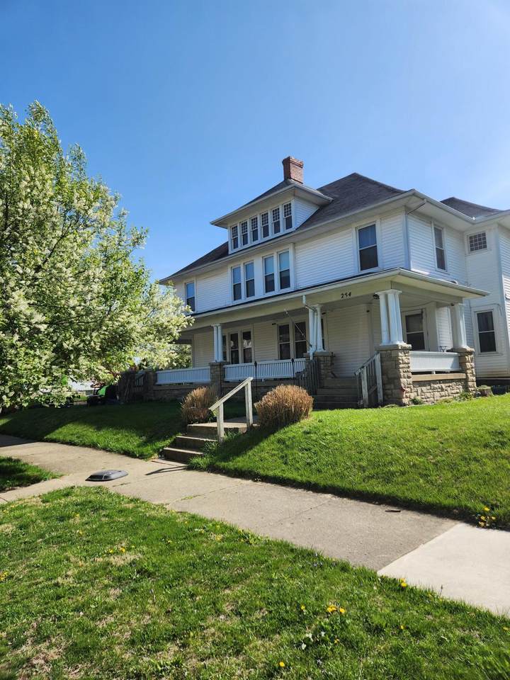 250 Douglas Avenue - Photo 1