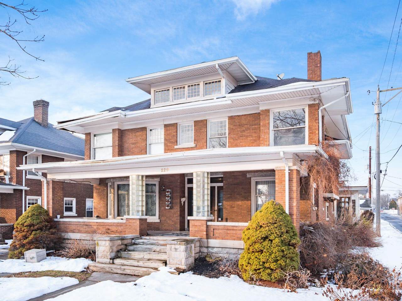 229 Chillicothe Avenue - Photo 1