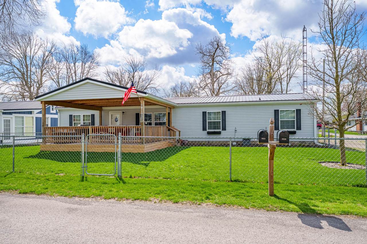 8921 Walnut Street - Photo 1