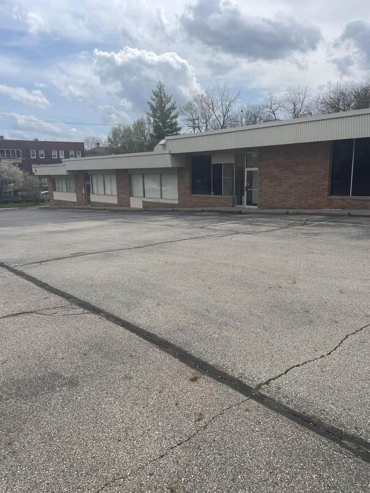 1 Pleasant Street - Photo 1