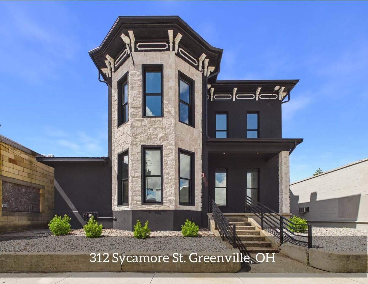 312 Sycamore Street - Photo 1