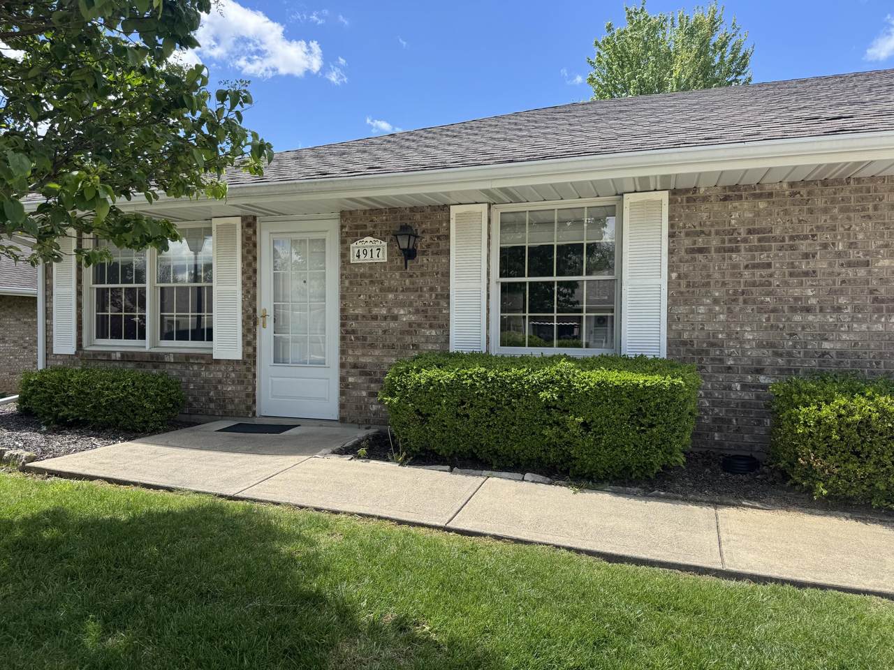 4917 Auston Street - Photo 1