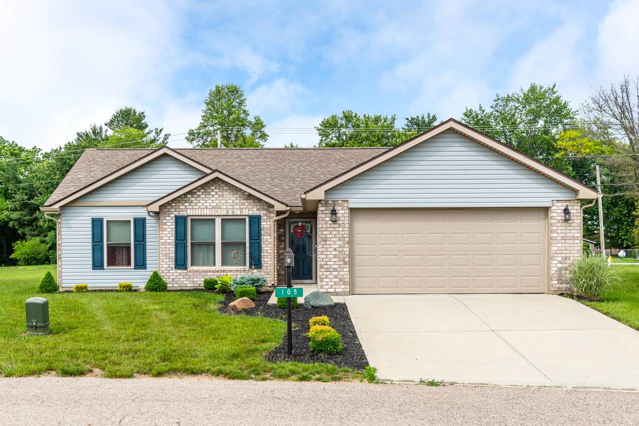 105 Pebble Creek Drive - Photo 1