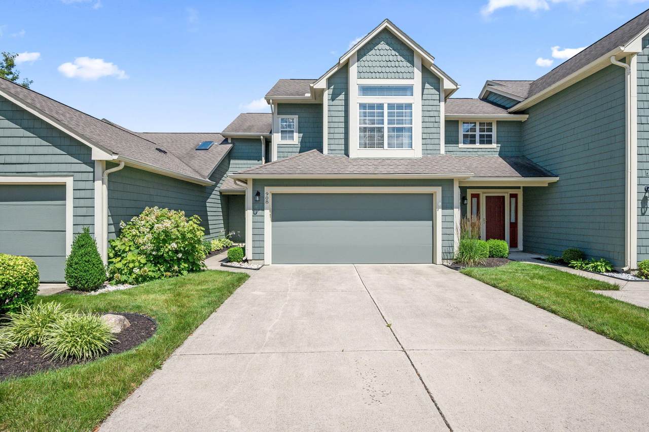 908 Cambridge Circle - Photo 1