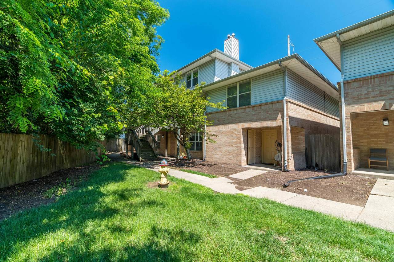 978 Irving Avenue - Photo 1