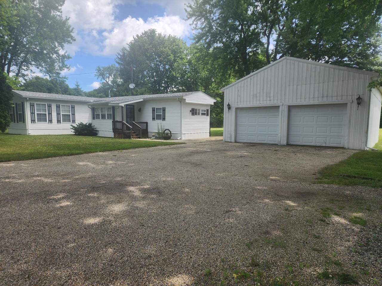 1797 Township Road 179 - Photo 1