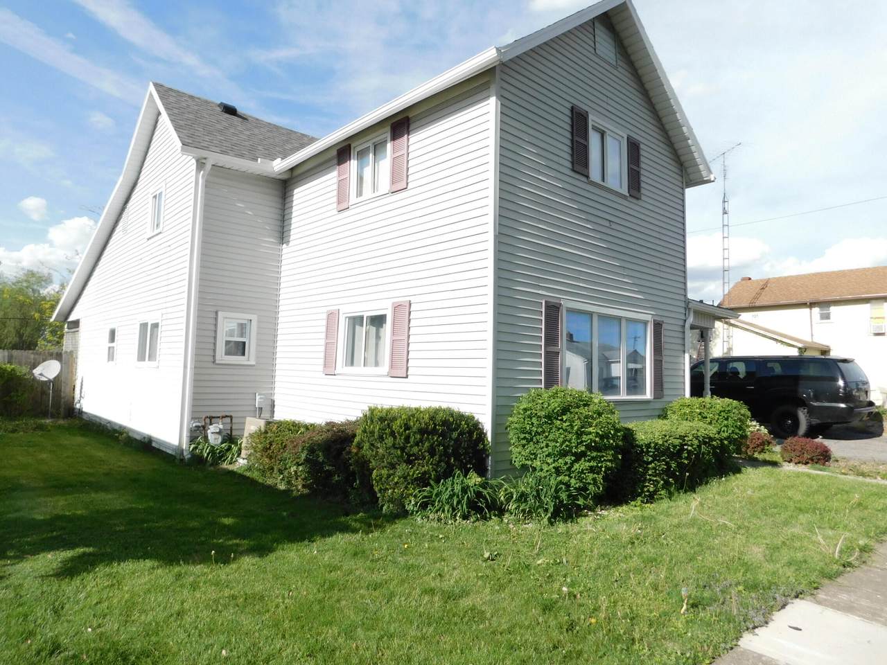 204 College Street - Photo 1