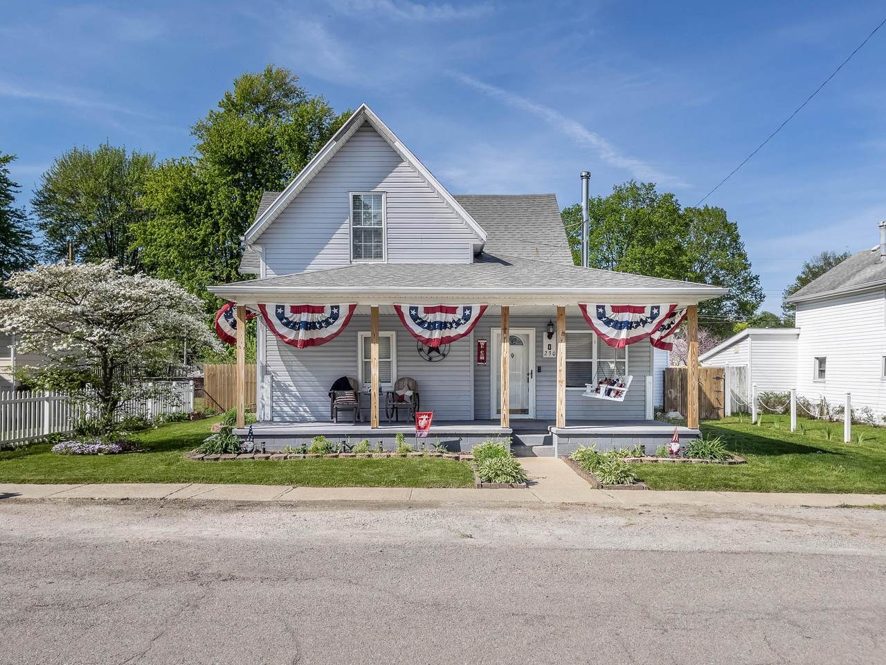 230 Lynn Street - Photo 1