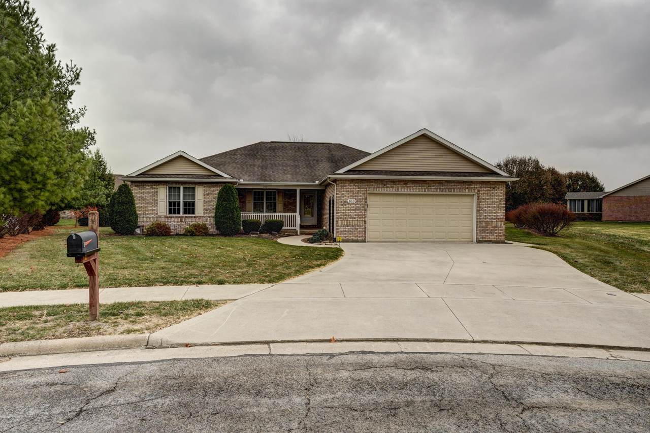 103 Ashford Circle - Photo 1