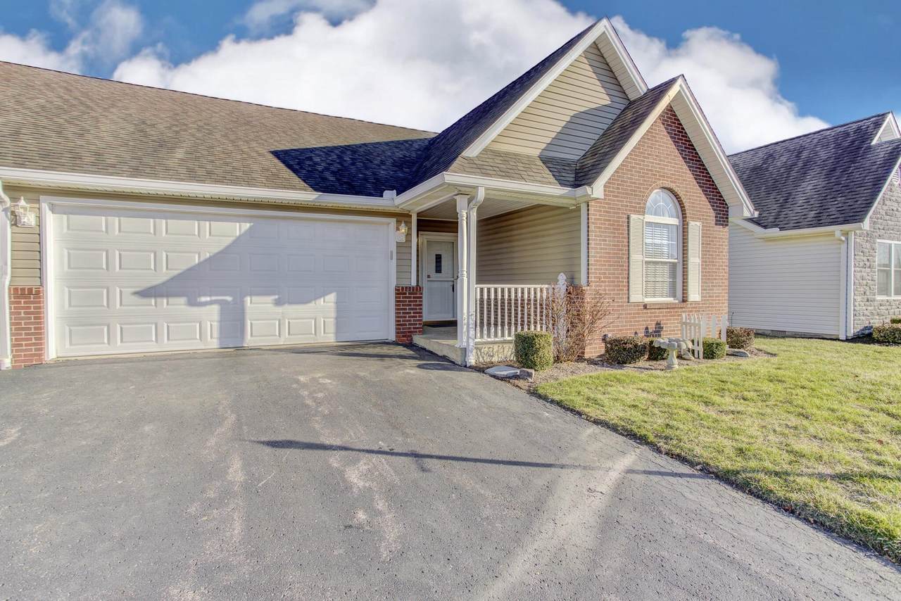 522 Romadoor Avenue - Photo 1