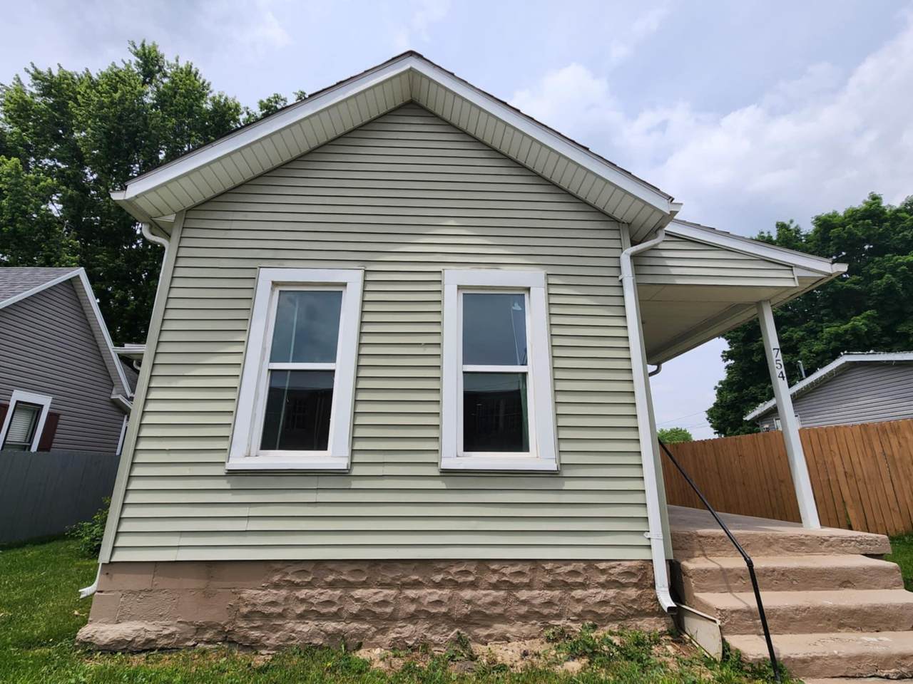 754 Wayne Street - Photo 1