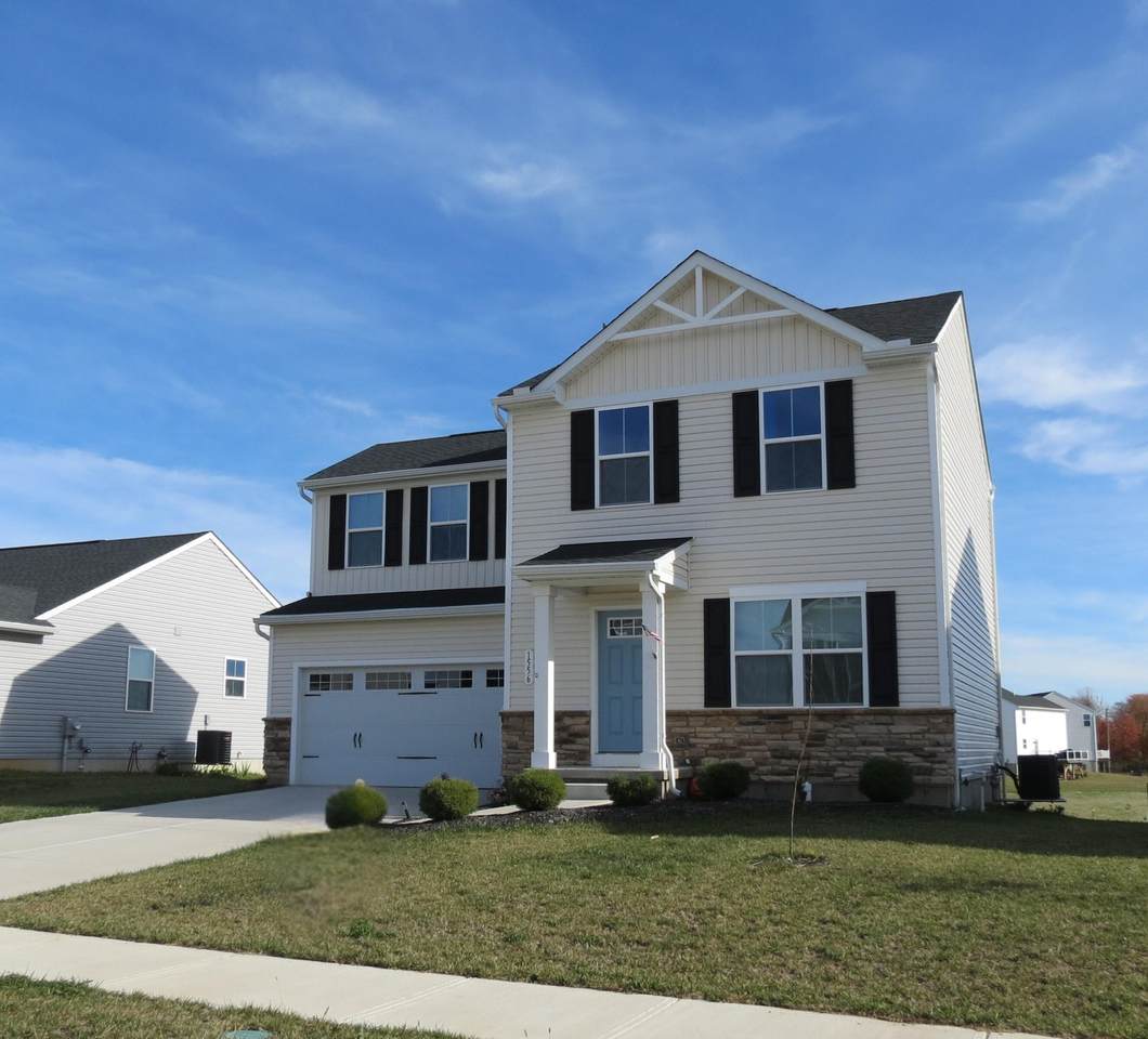 1556 Knights Way - Photo 1