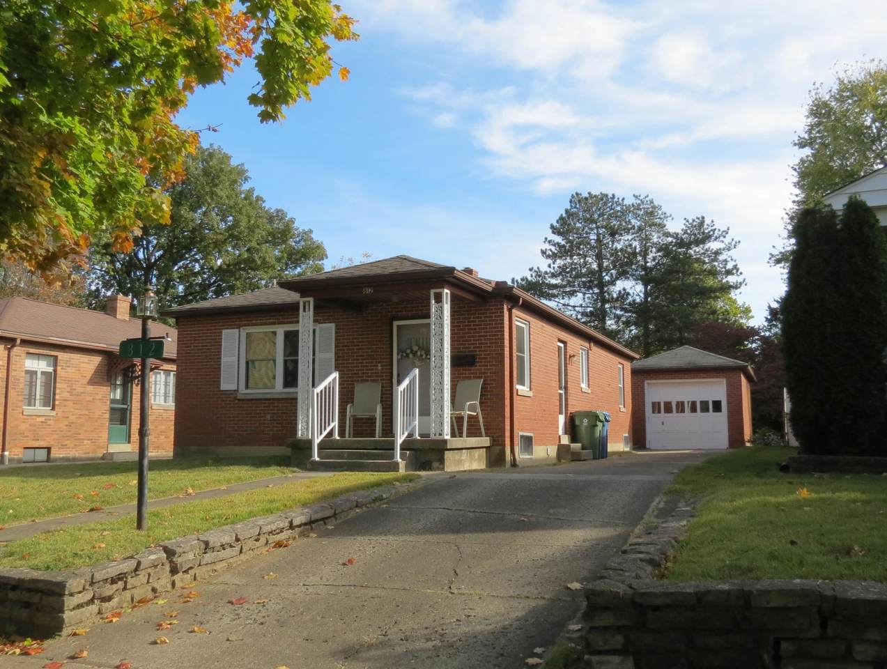 812 Chestnut Avenue - Photo 1