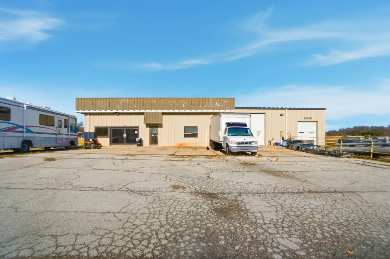 17542 County Road 25A - Photo 1