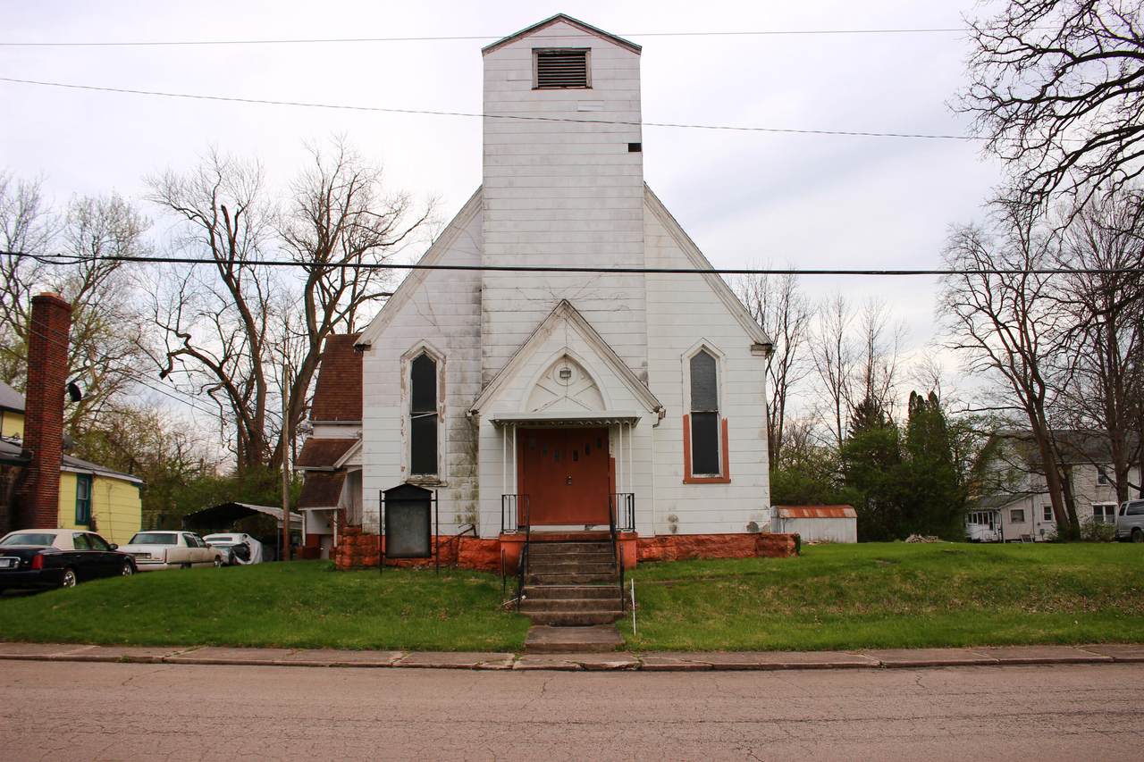 2425 Kenilworth Avenue - Photo 1