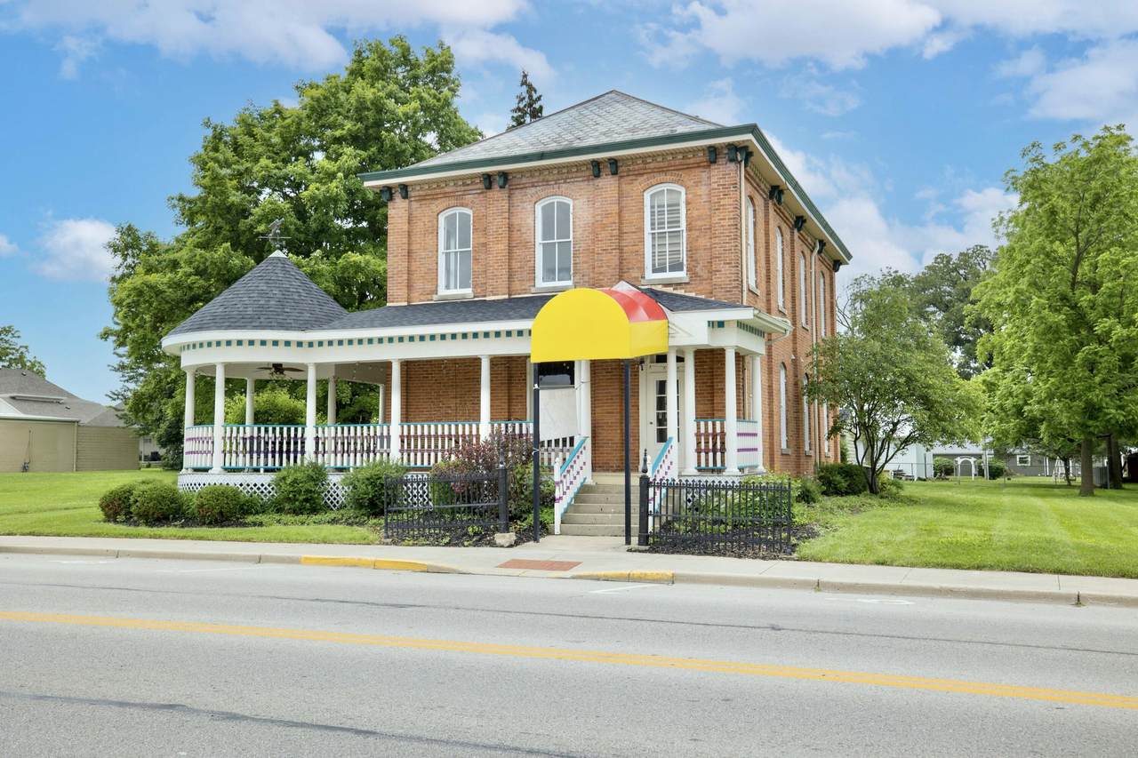 205 Pike Street - Photo 1