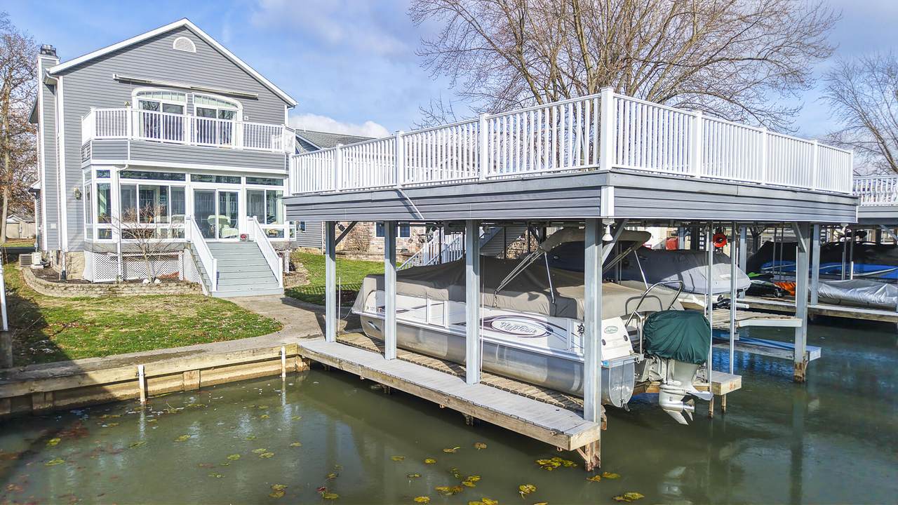 9281 Willow View Road - Photo 1