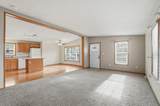 1810 Summit Street - Photo 4