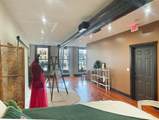 23 Monument Square - Photo 21