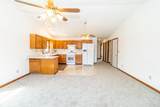 140 Dwyer Avenue - Photo 8