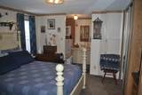 12155 Wellington Avenue - Photo 11