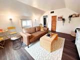 112 Carter Avenue - Photo 3