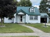 922 Chestnut Street - Photo 1