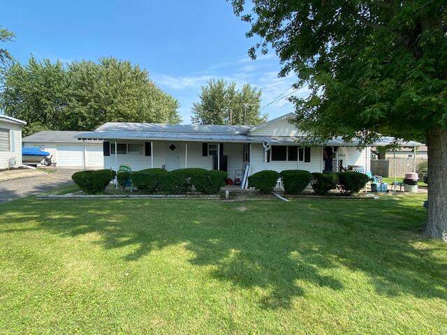 9018 Queen Road - Photo 1