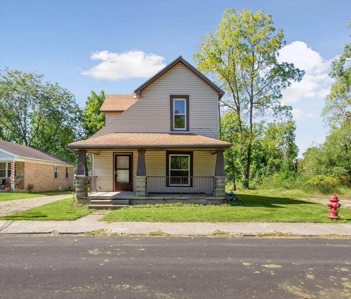 421 Walker Street - Photo 1
