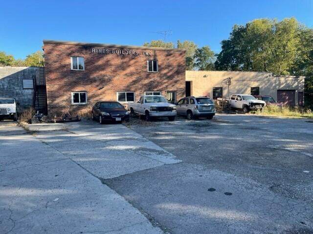 1527 Lytle Road - Photo 1
