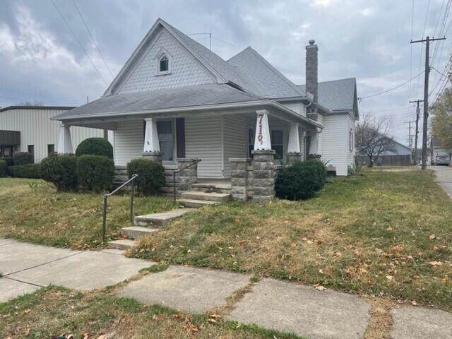 718 Mulberry Street - Photo 1