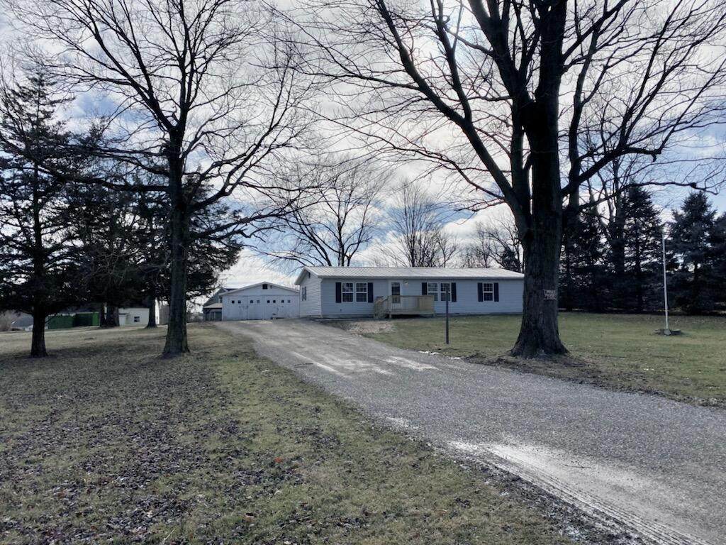 12126 Urbana - Photo 1