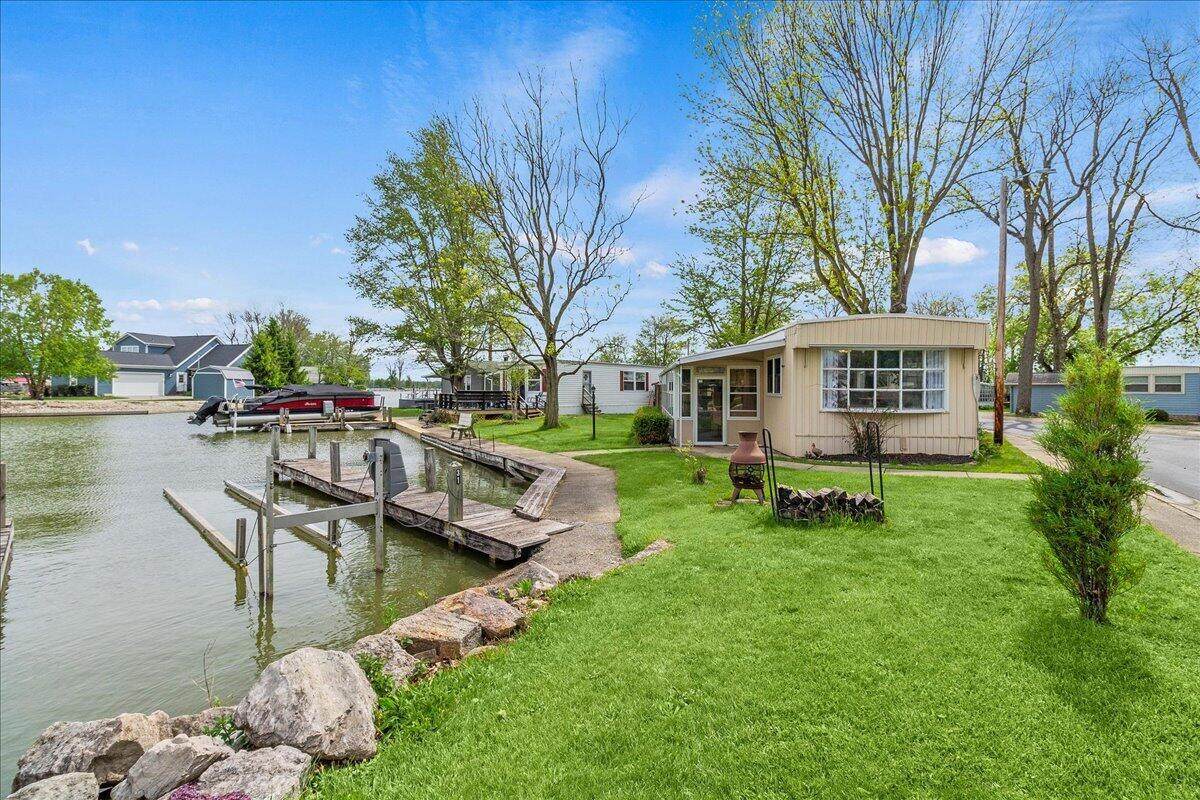 246 Orchard Island Drive - Photo 1