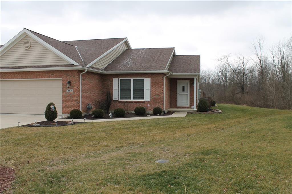 907 Winter Ridge - Photo 1