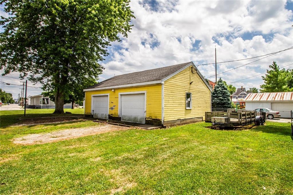 302 Central - Photo 1