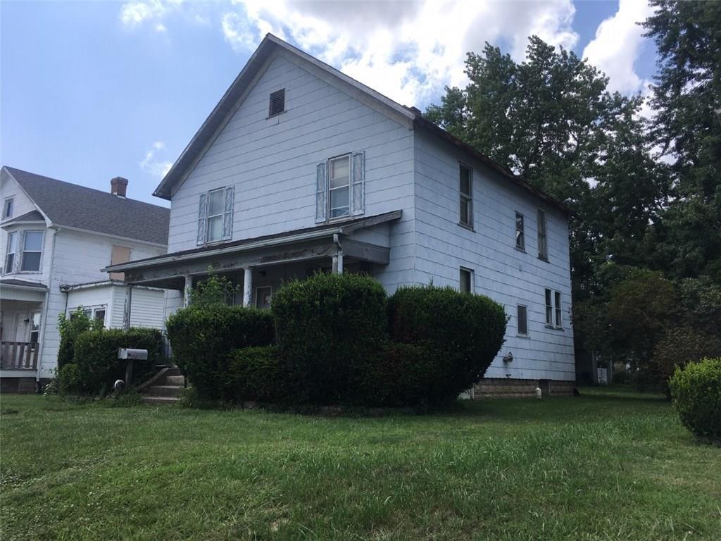 819 Main Street - Photo 1