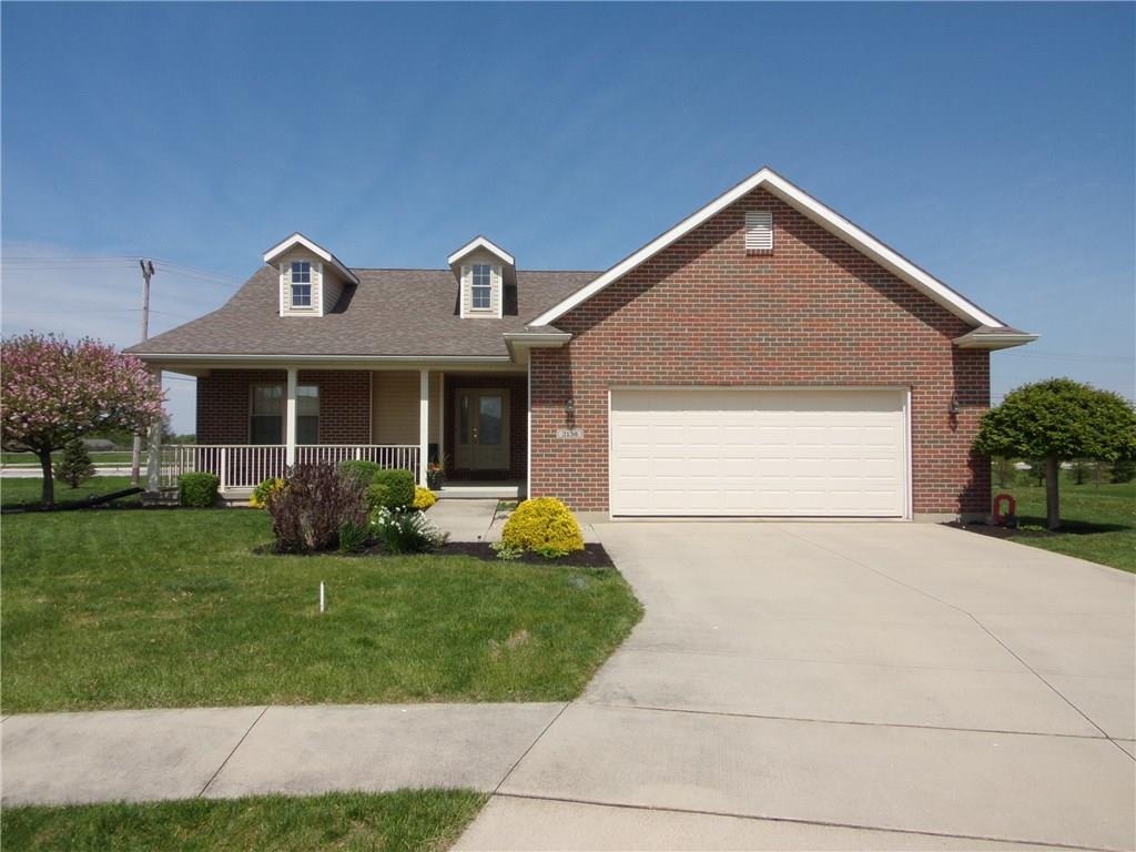 2136 Cambridge Court - Photo 1